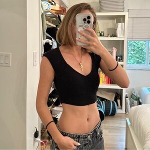 Black Zara crop top